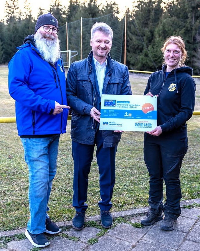 Crowdfunding-Übergabe TSG Schlegel