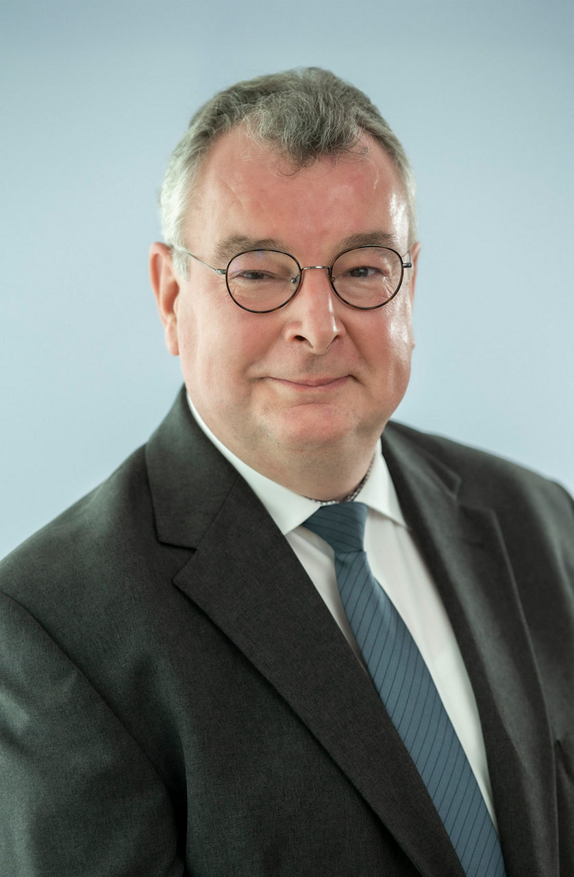 Bernd Schlichting
