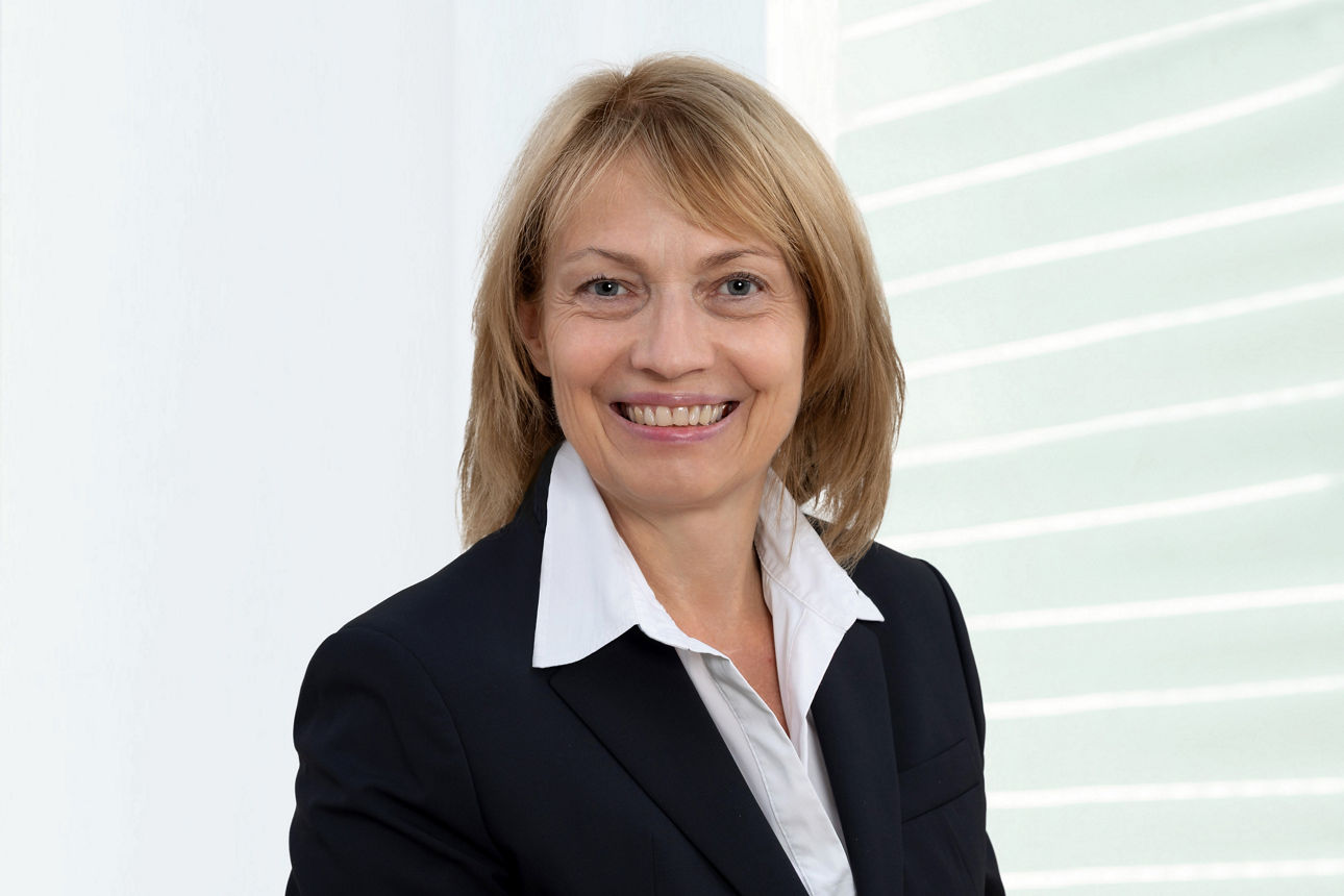 Anja Schmithausen