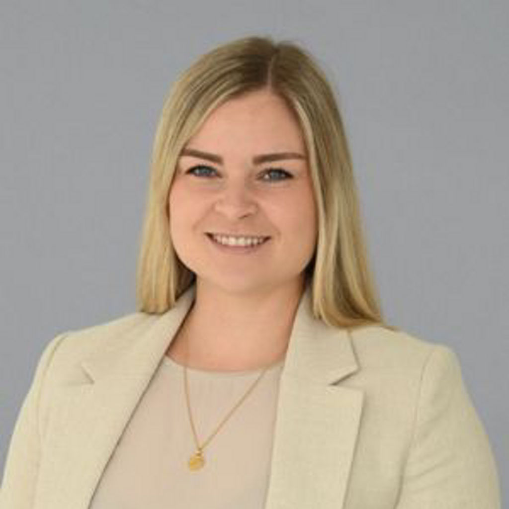 Sarah Schneider, Personalmarketing 