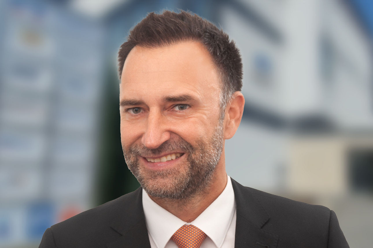 Patrick Schneider