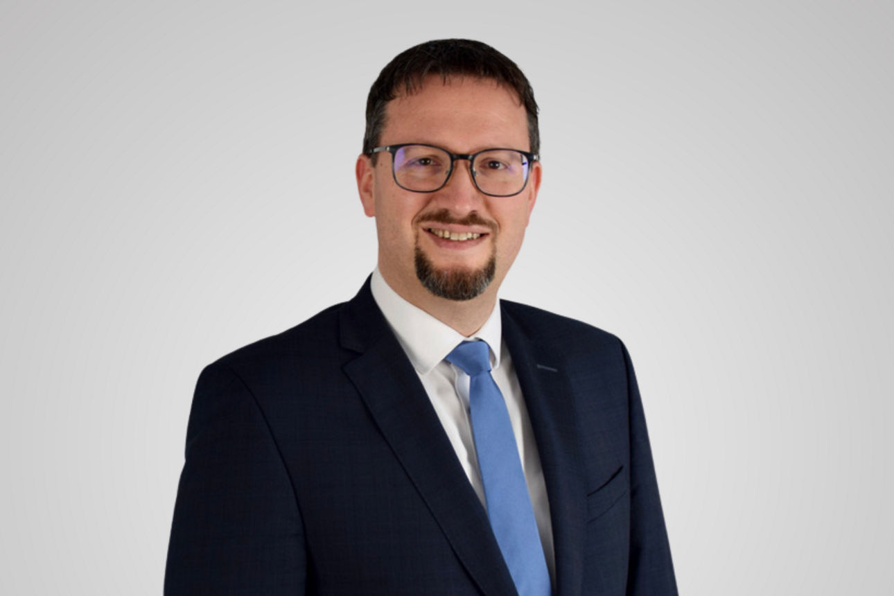  Tobias Schuster