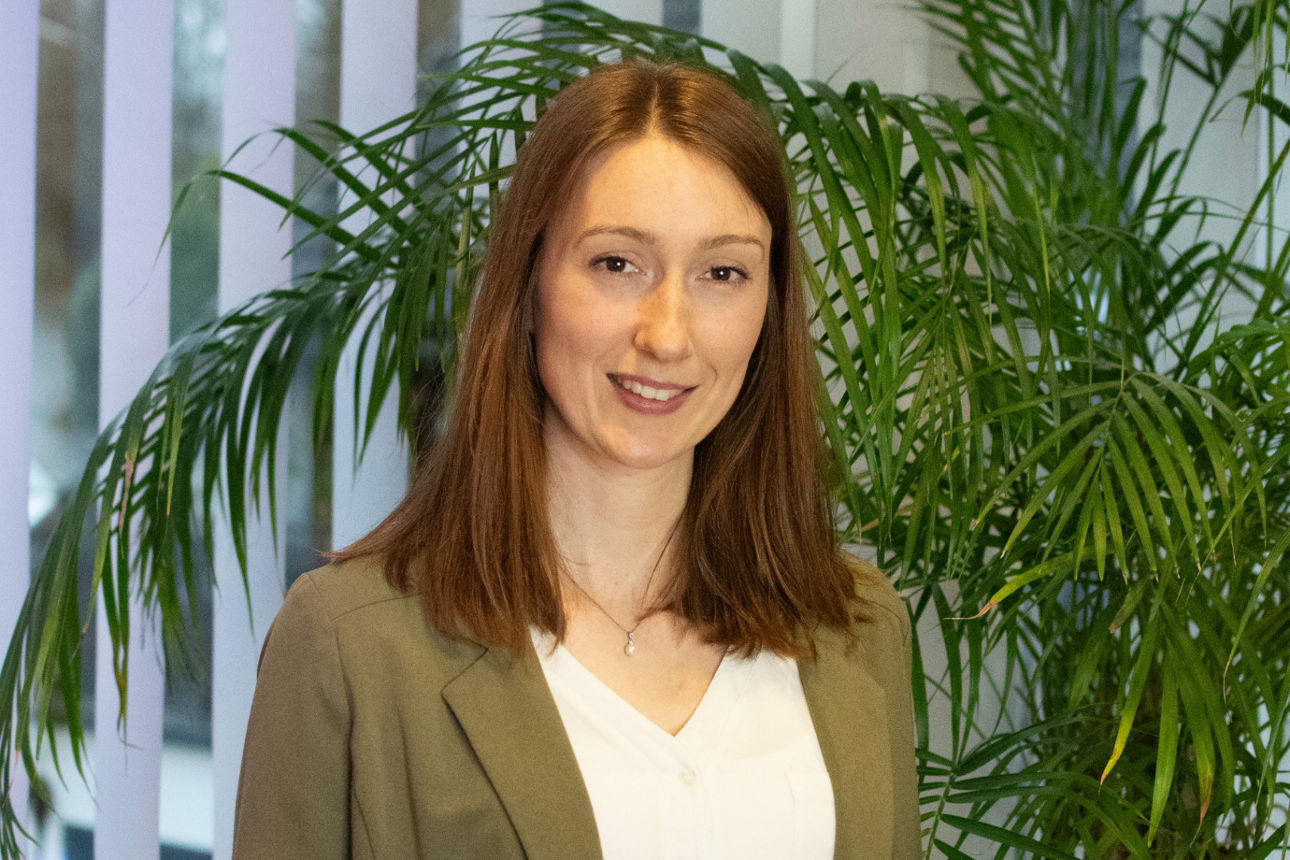 Porträtfoto von Franziska Schwab