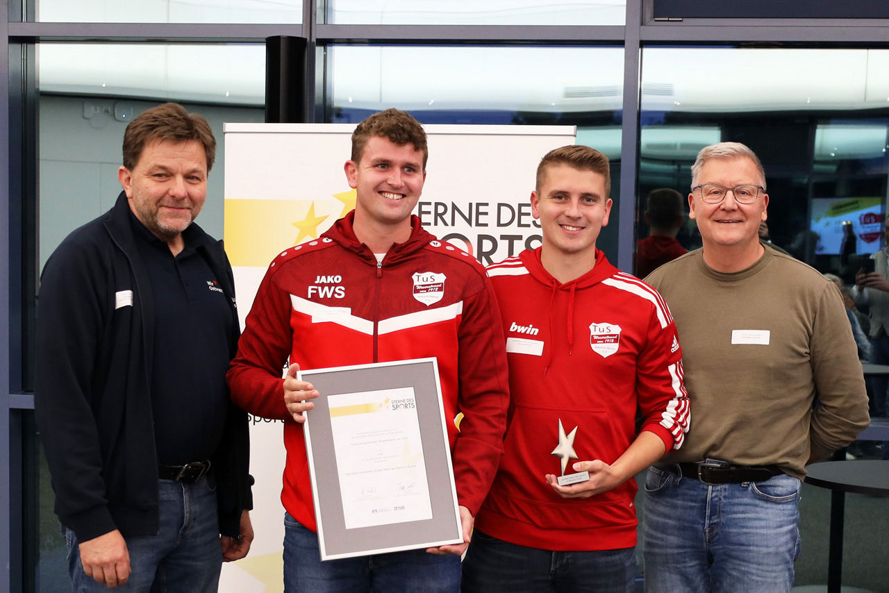 Auszeichnung für das Projekt „Spieler sensibilisieren – Schiedsrichter stärken“