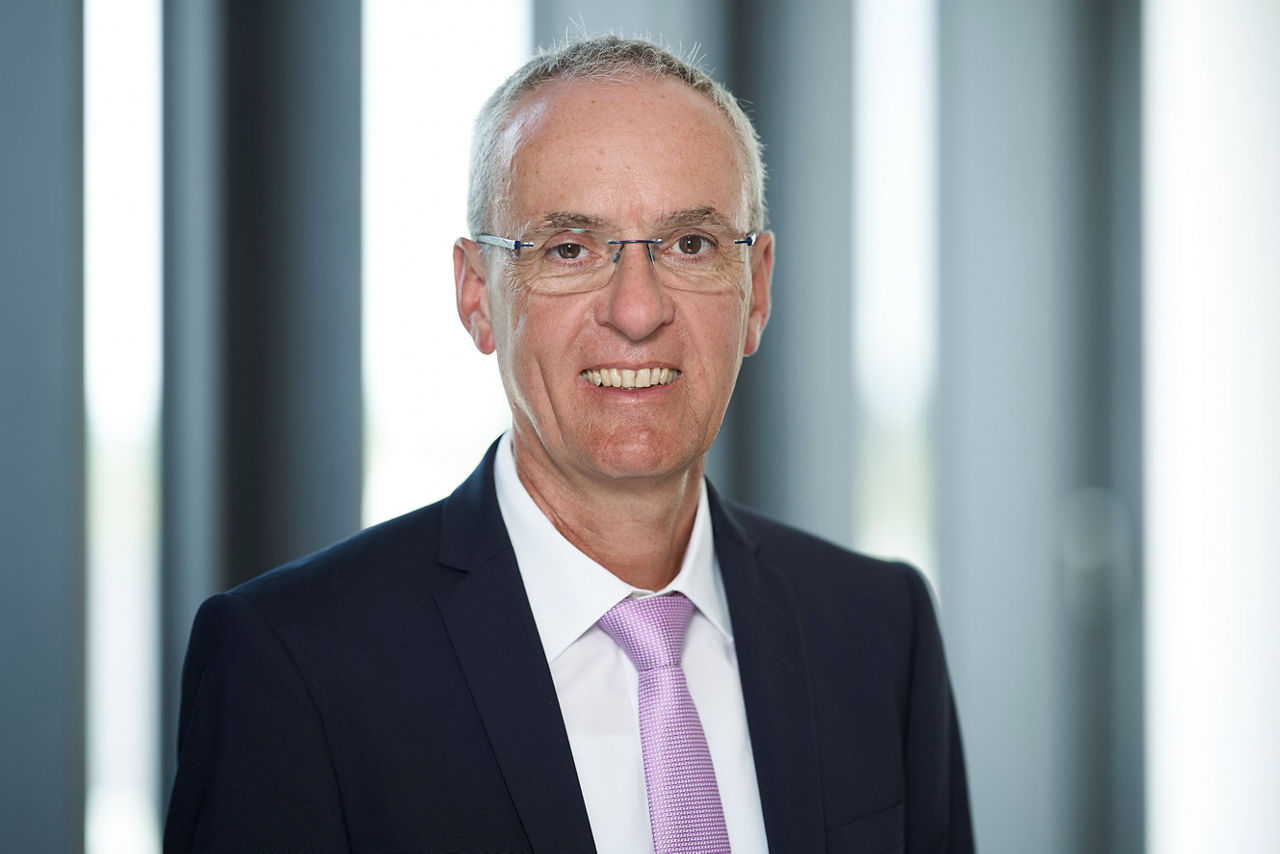 Franz-Josef Sievers, Unternehmenskundenberater
