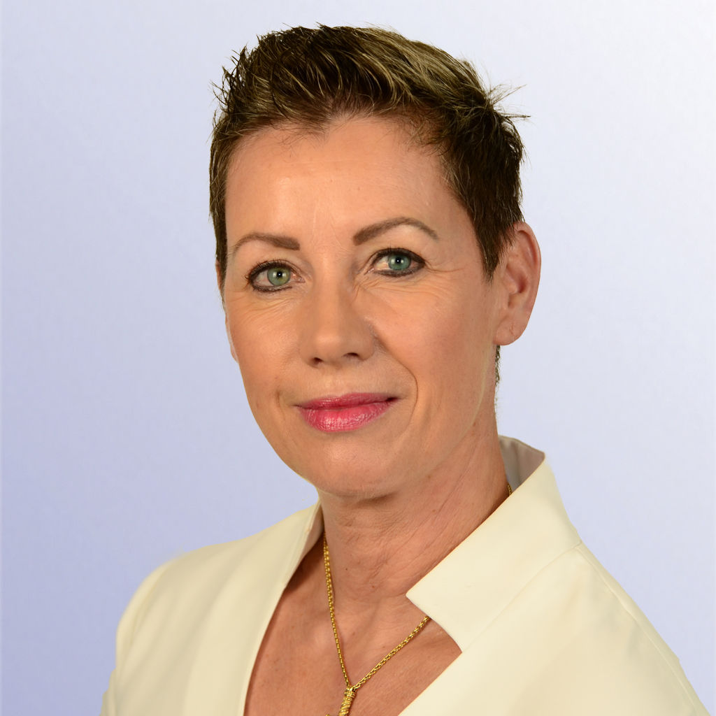 Dagmar Silvery Dagmar Silvery