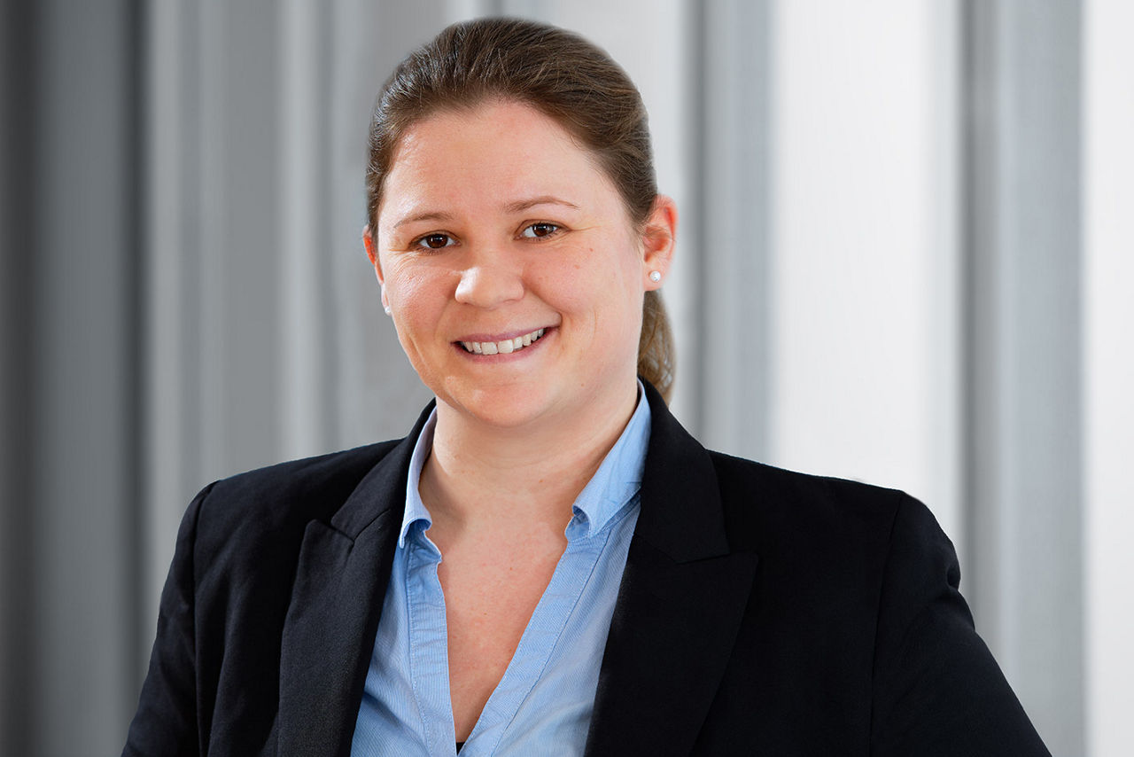 Jennifer Smith, Spezialistin Generationenberatung