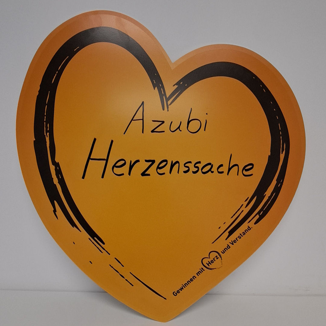 Abbilung eines Herzens mit dem Schriftzug "Azubi Herzenssache"