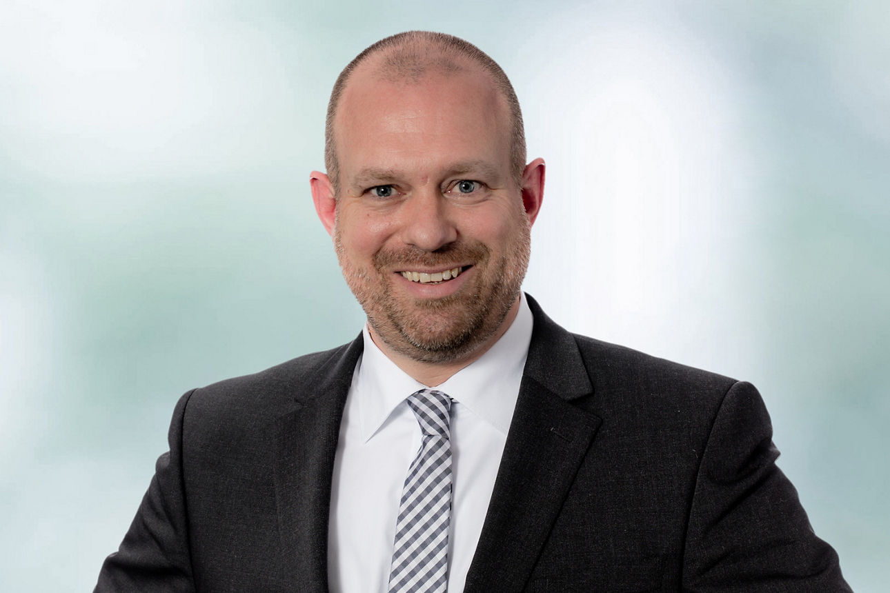 Portraitaufnahme unseres Kollegen Michael Soff