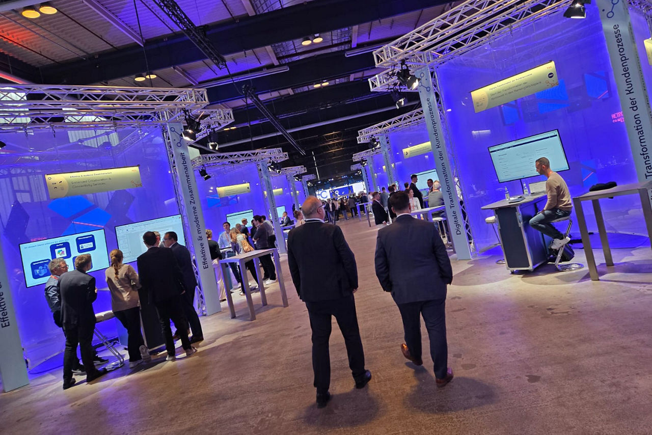 Stände der Atruvia auf den Solution Day in Düsseldorf