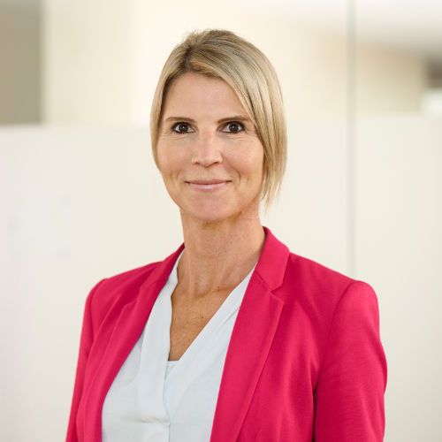 Darstellung unserer Mitarbeitenden Claudia Sommer