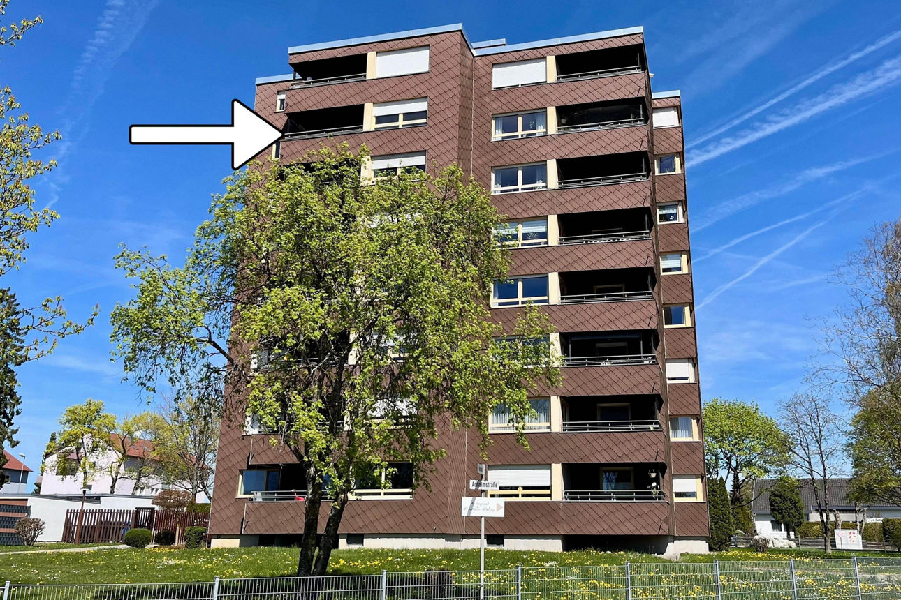 Hausansicht Mehrfamilienhaus Sonnenbalkon inklusive