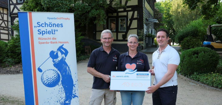 Spendenübergabe SpardaGolfTrophy 2026