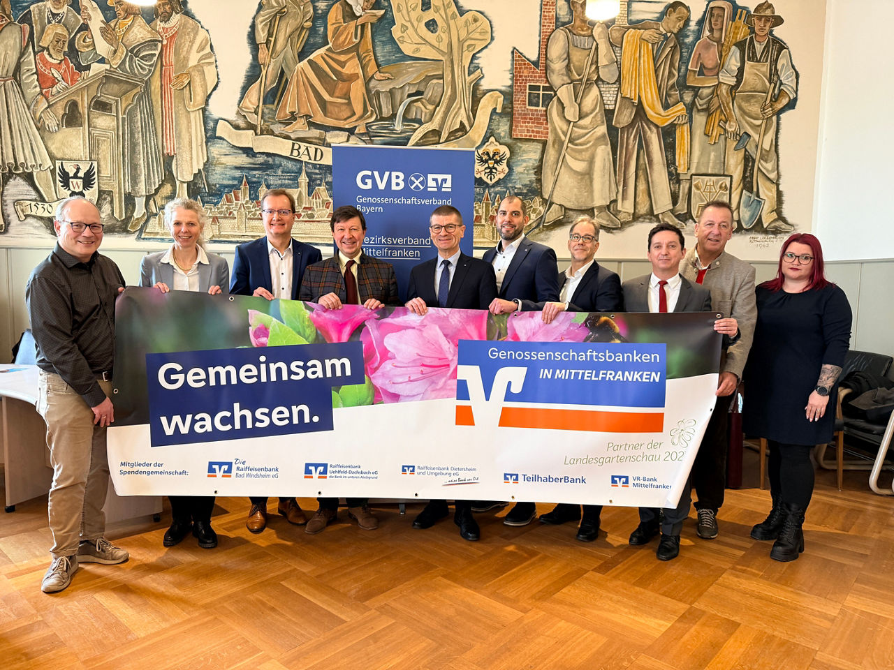 Gruppenfoto der Spendenübergabe