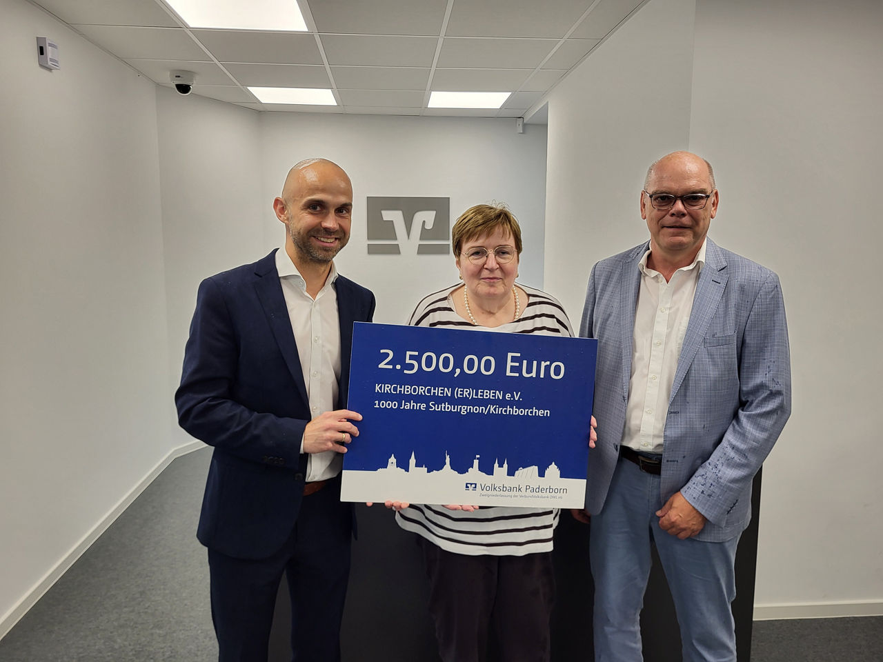 2.500 Euro für Dorfjubiläum in Kirchborchen  