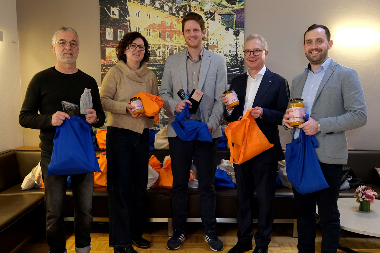 Spendenübergabe Drogenhilfe Köln