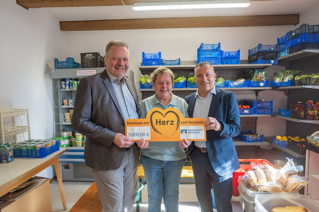 Spendenübergabe Gilchinger Tafel