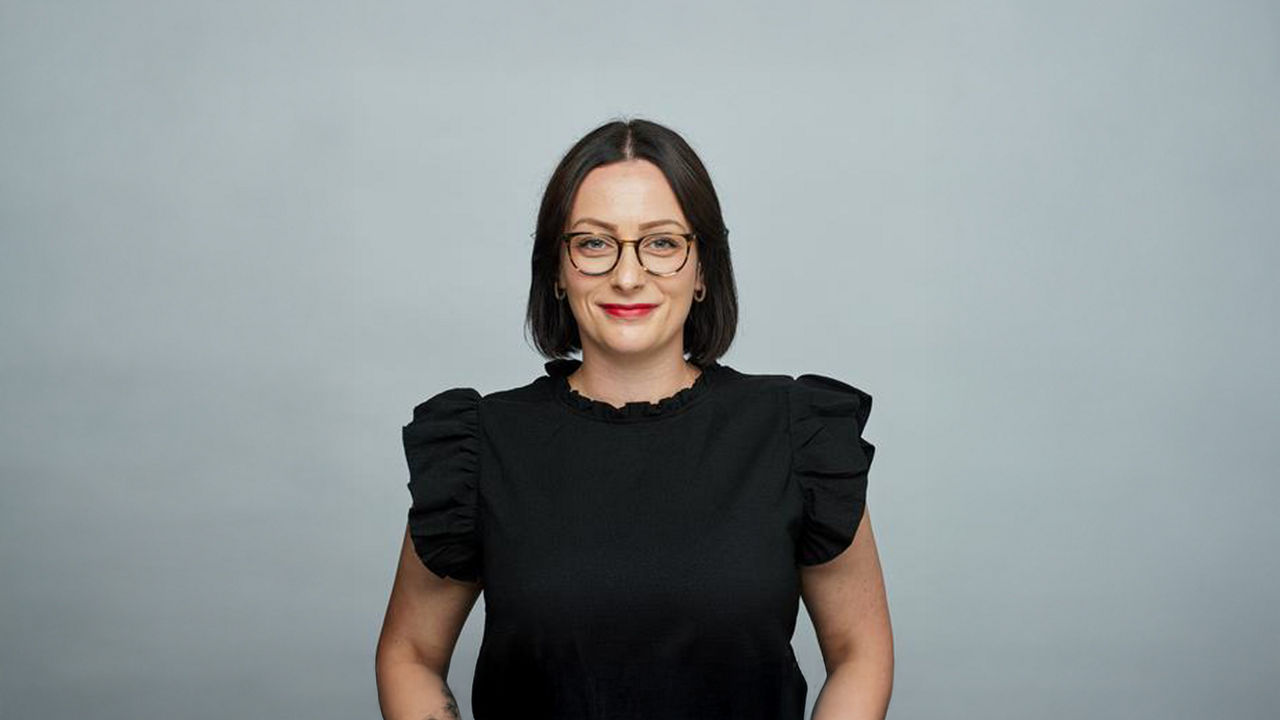 Ansprechpartnerin Sarah Sprecher