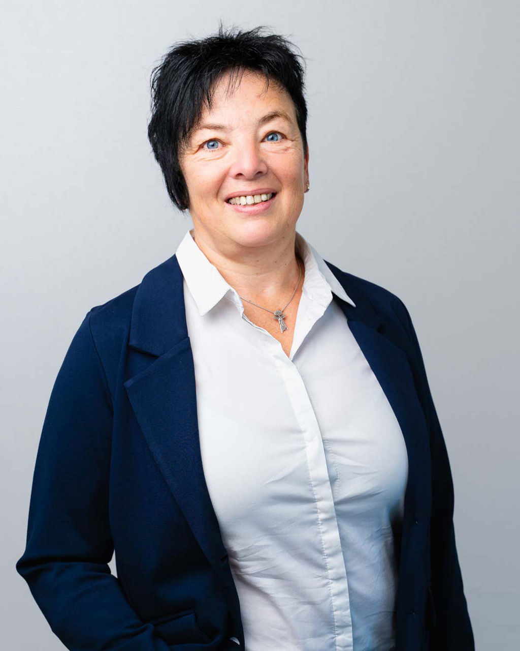 Stefanie Gust