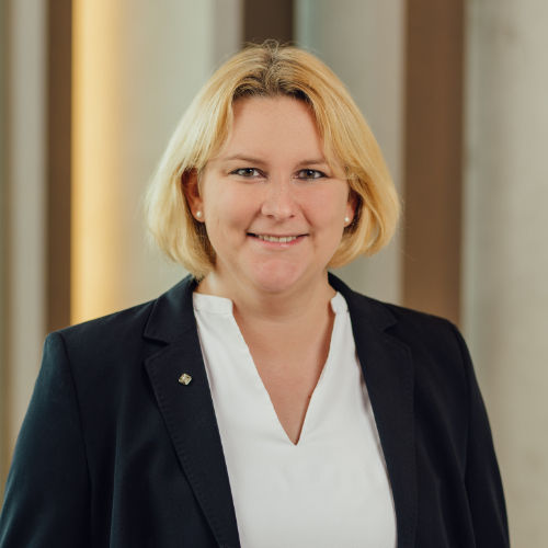 Darstellung unserer Mitarbeitenden Stefanie Kahl