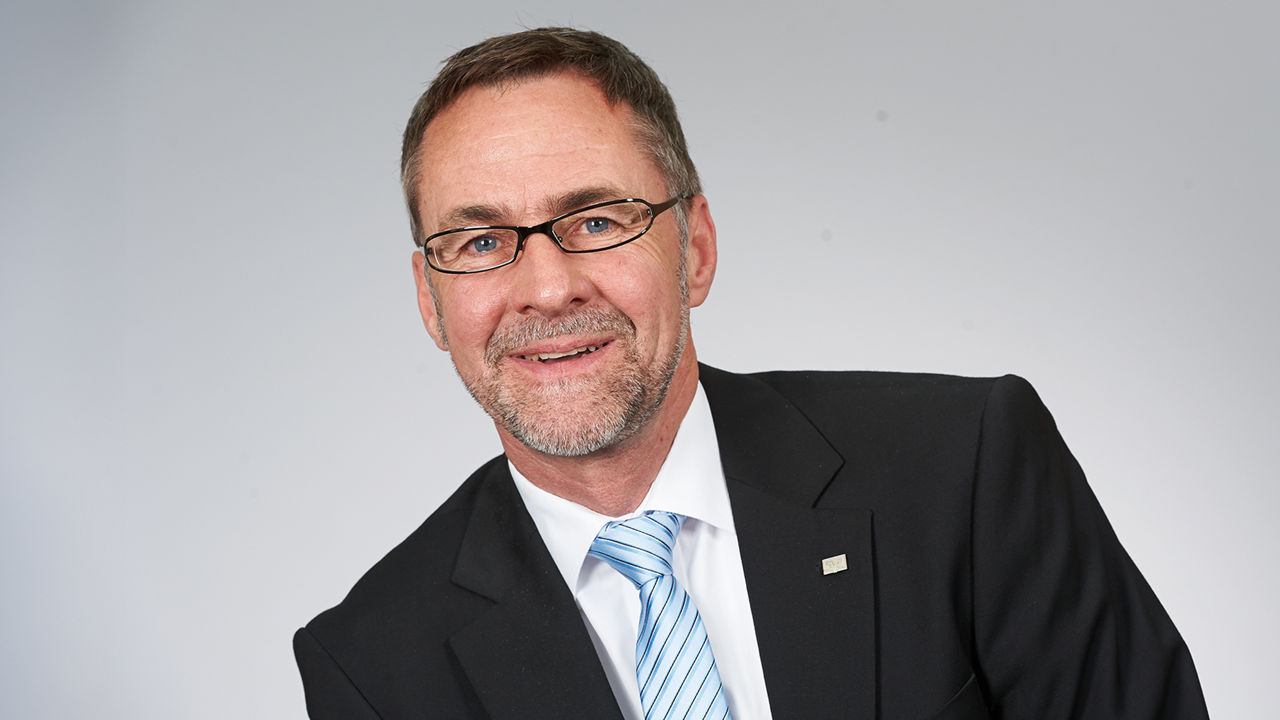  Leonhard Steiner