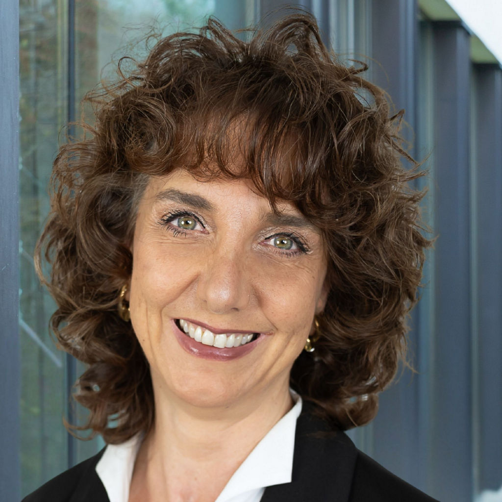 Portrait der Mitarbeiterin Michaela Steiner