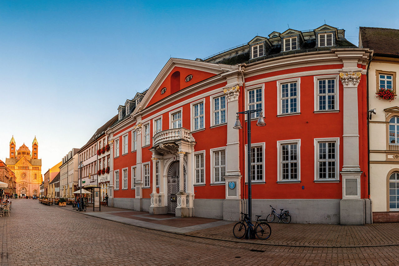 Dom und Maximilianstrasse in Speyer