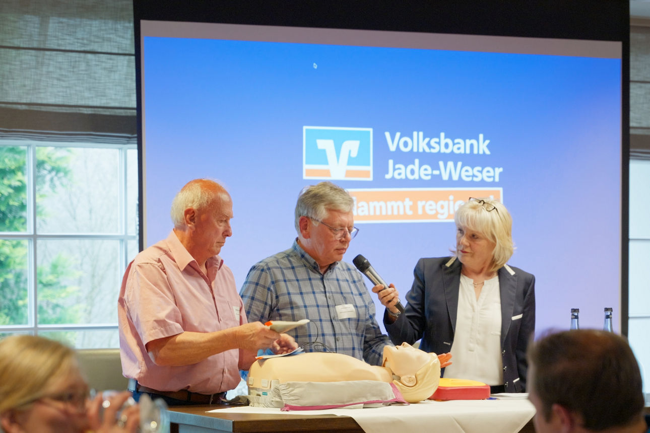Übergabe Reinerträge Friesland Süd