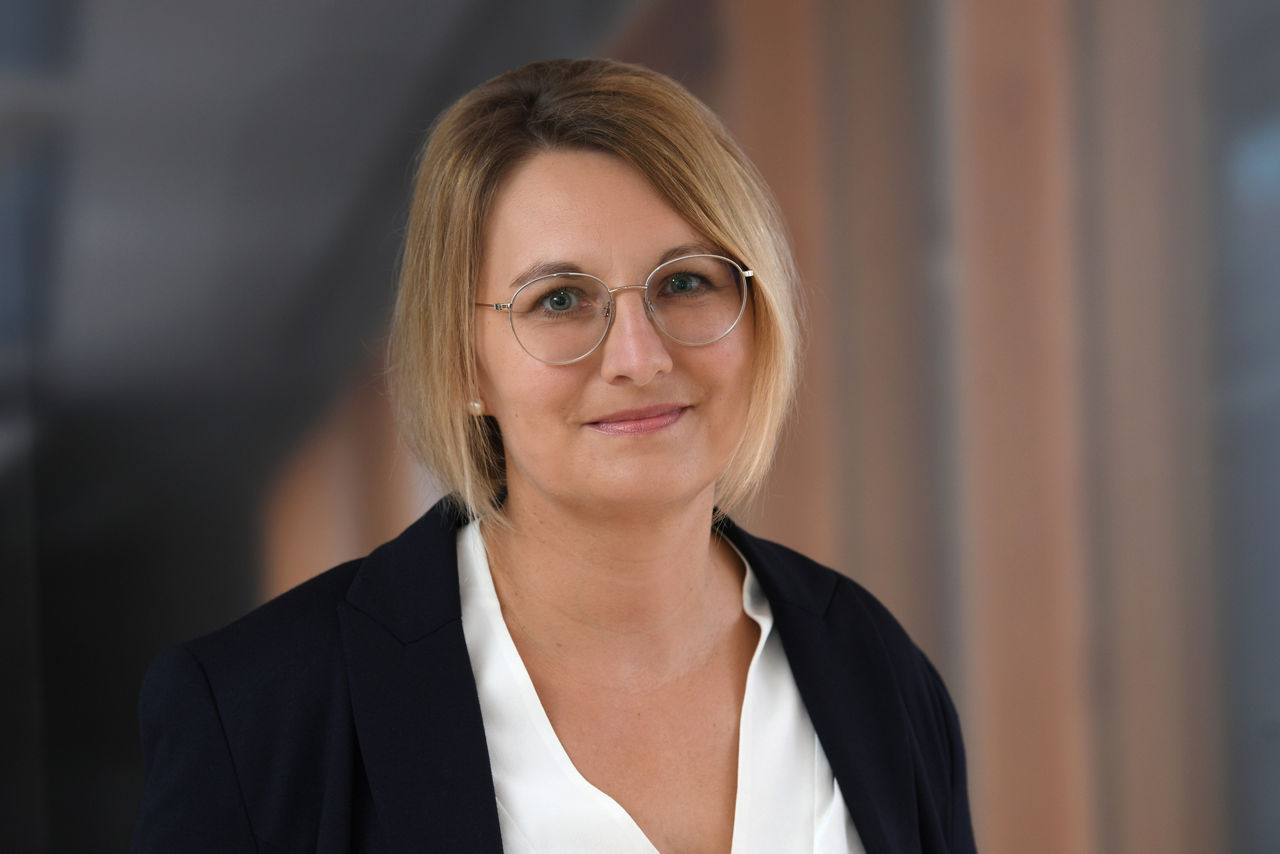 Karin Suhr