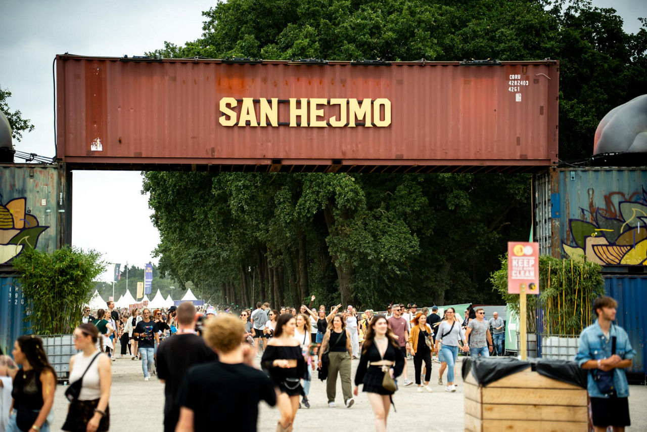Bild vom Eingang zum Festifal SanHejmo