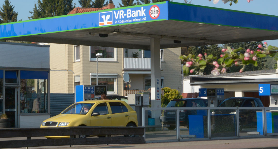 Unsere SB Tankstelle Dassel