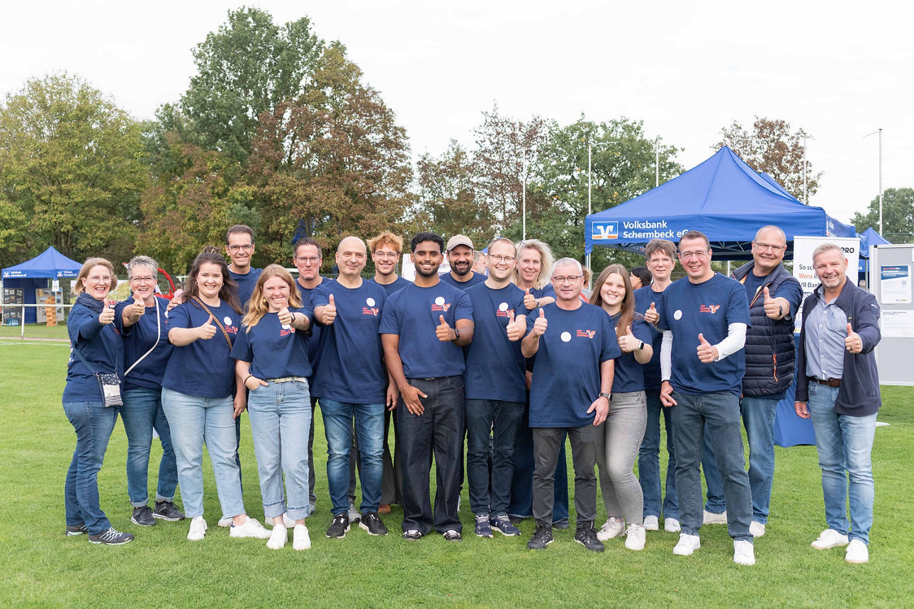 Teamfoto Volksbank Schermbeck beim Tag der Vereine