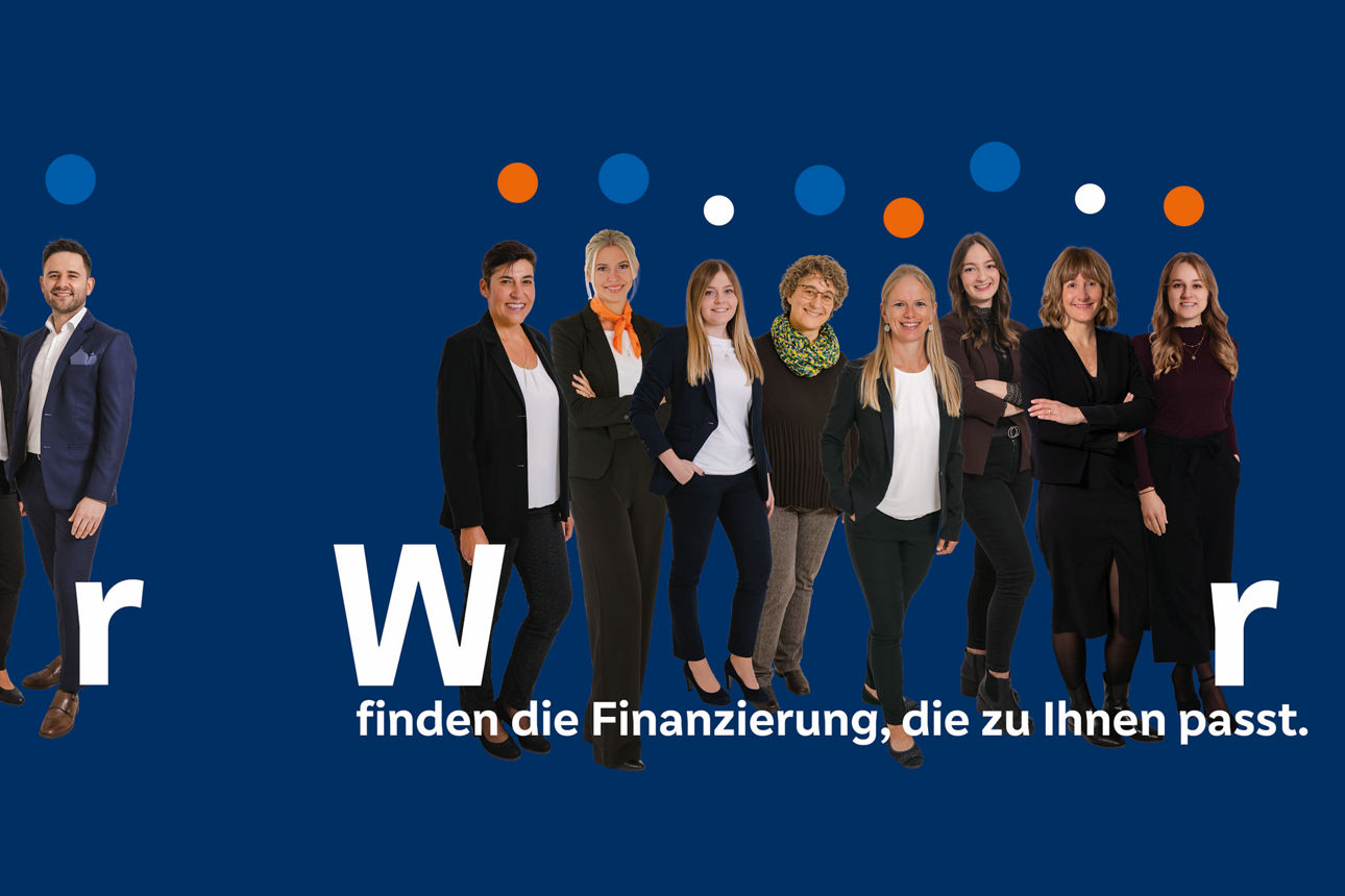Ein Gruppenbild des Immobilien-Teams der LaLa-Bank