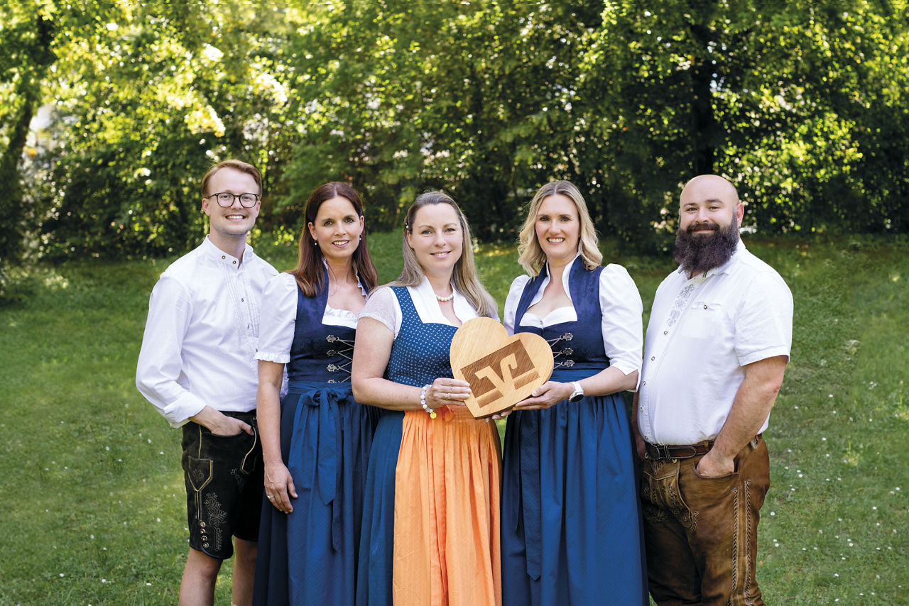 Mitarbeitende der VR-Bank Erding eG