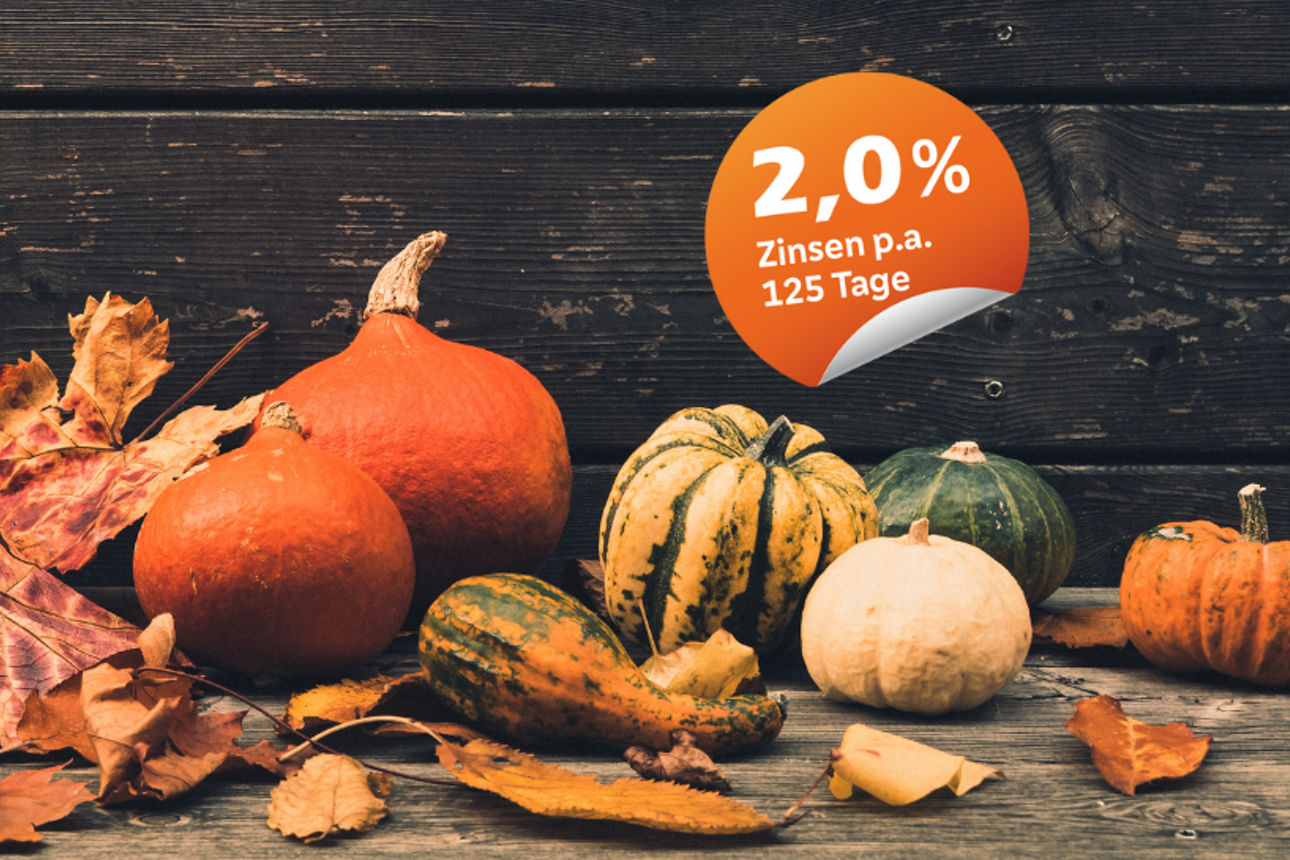 Herbstmotiv mit Kürbis