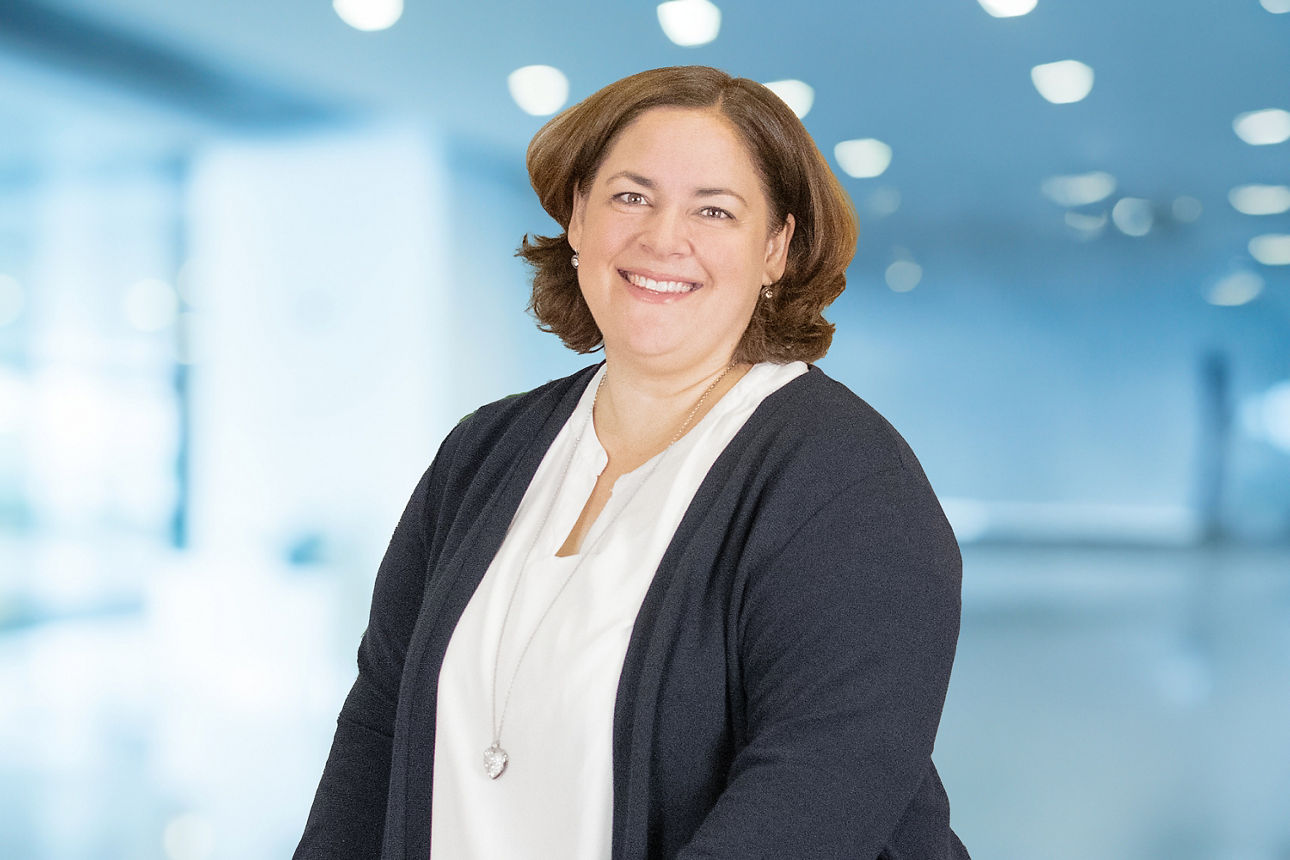 Porträtfoto von Bettina Theunissen