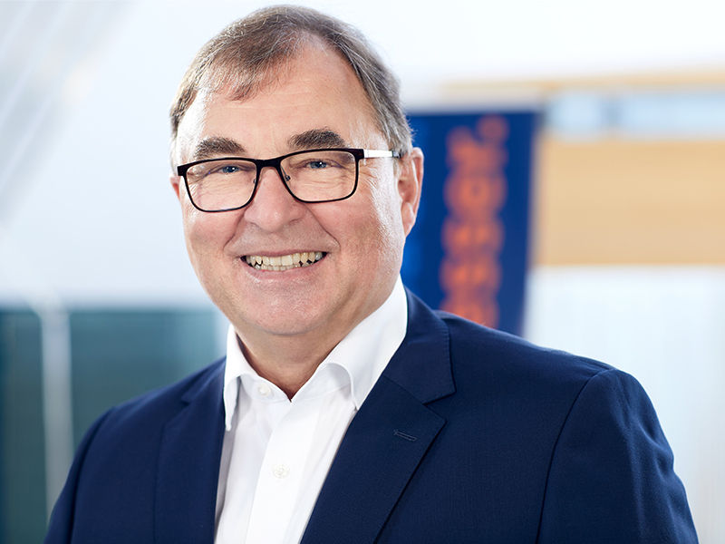 Ein Portrait von Thomas Schmidt