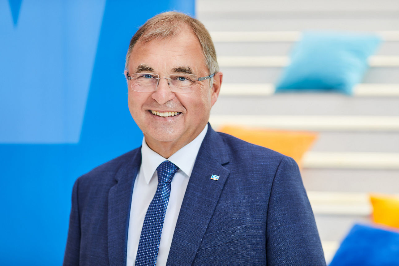 Ein Portrait von Thomas Schmidt