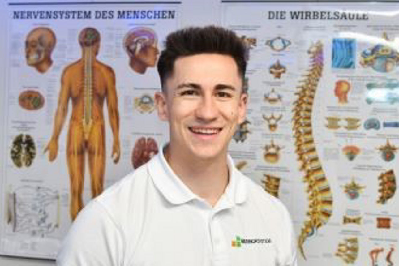 Kinder im Trikot