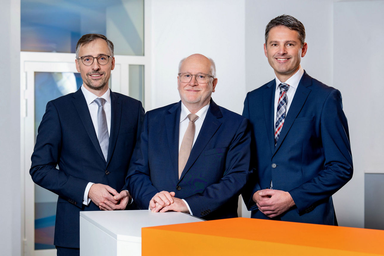 Die Vorstände Bernd Wesselbaum, Dr. Andreas Sommer und Axel Otterstedde