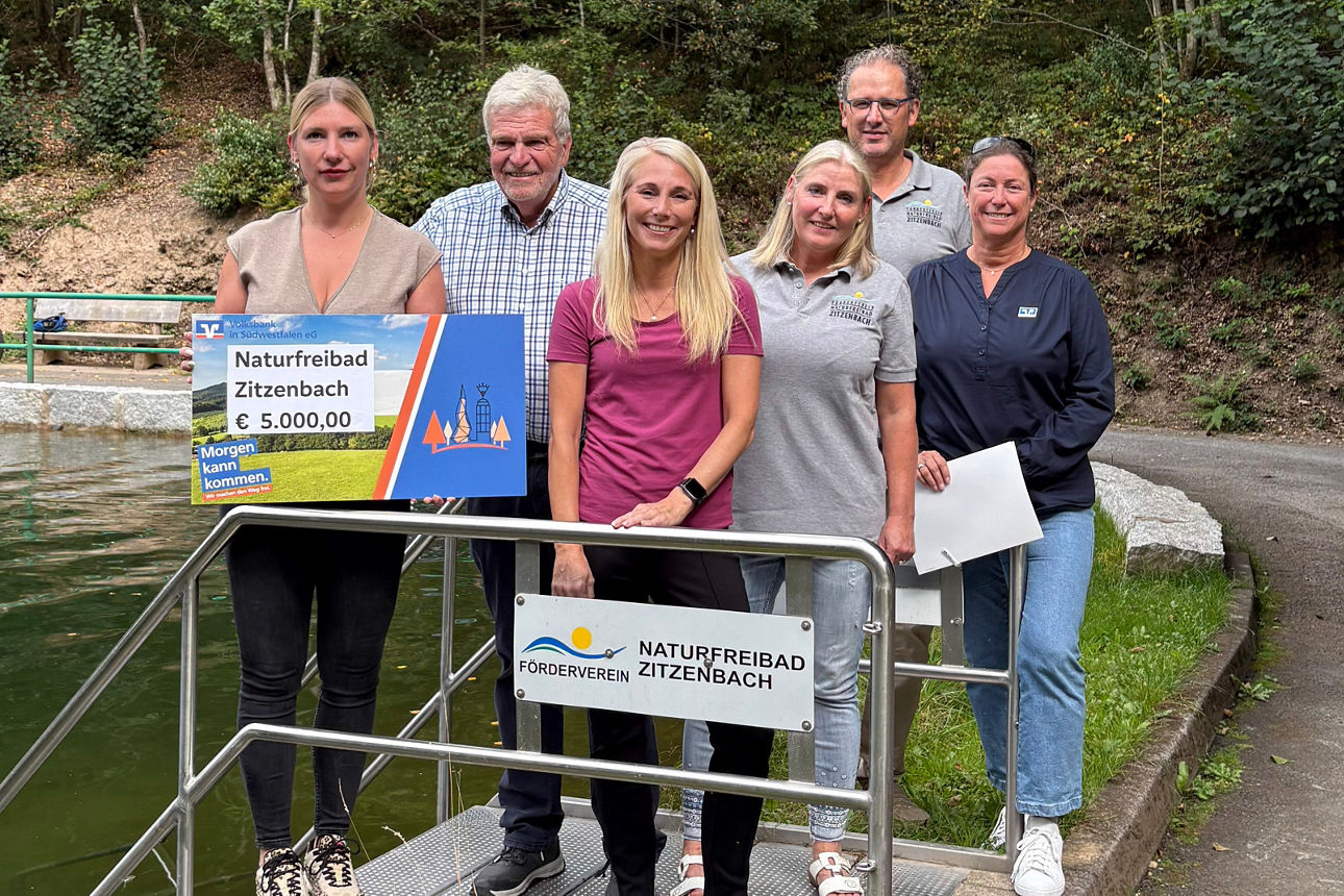 Spendenübergabe am Naturfreibad Zitzenbach