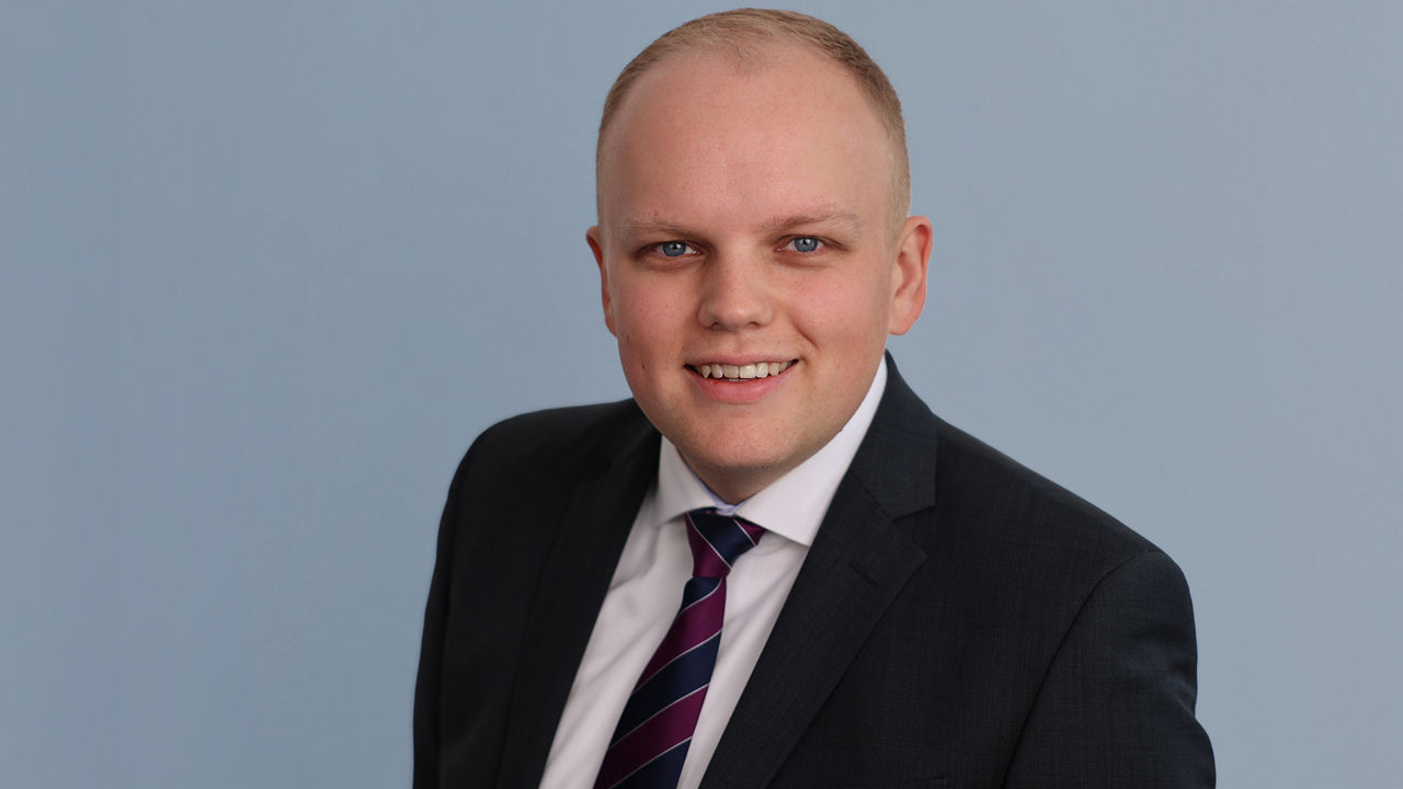Simon Schwarz