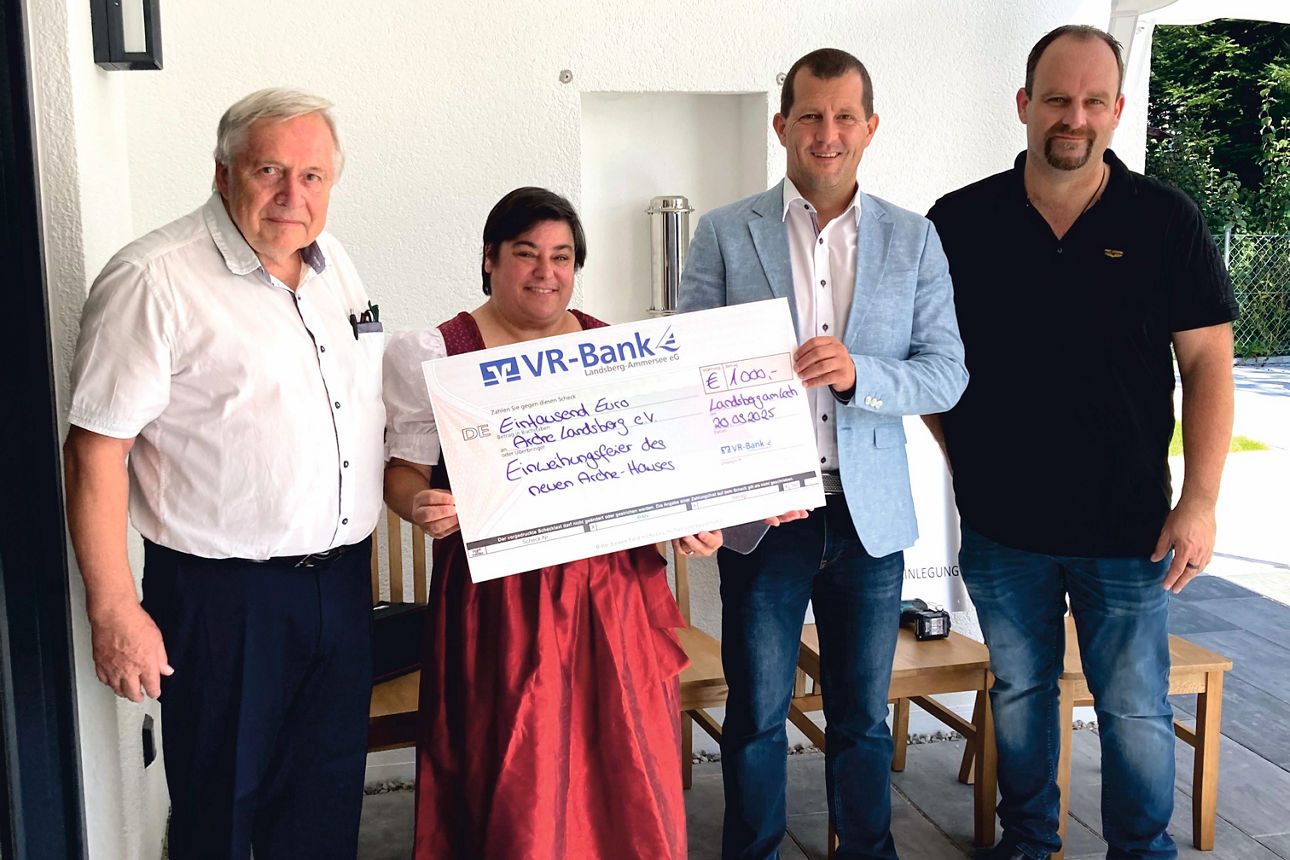 Bereichsleiter VR-FirmenkundenZentrum Peter Klemm zu Gast bei der Arche Landsberg