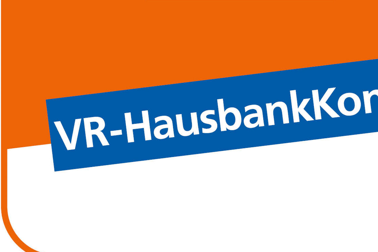 VR-HausbankKonto Schriftzug auf orangenem Hintergrund