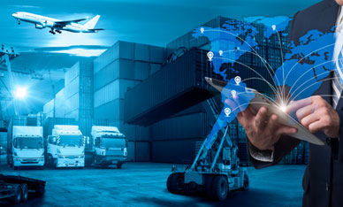 Collage Flugzeug Trucks Logistik