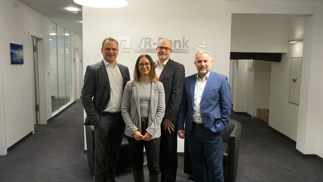 100 Jahre Fanmacher – die Januar und Februar Jubilare der VR-Bank Landsberg-Ammersee eG