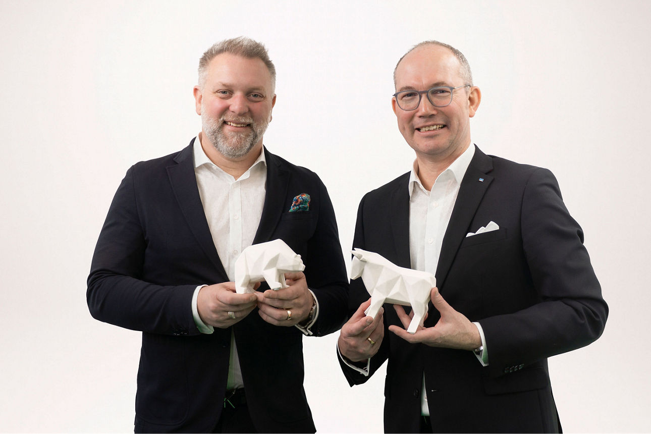 Ein Foto der Leter des Private Bankings, Oliver Wieber (links) und Stefan Ruhl (rechts)