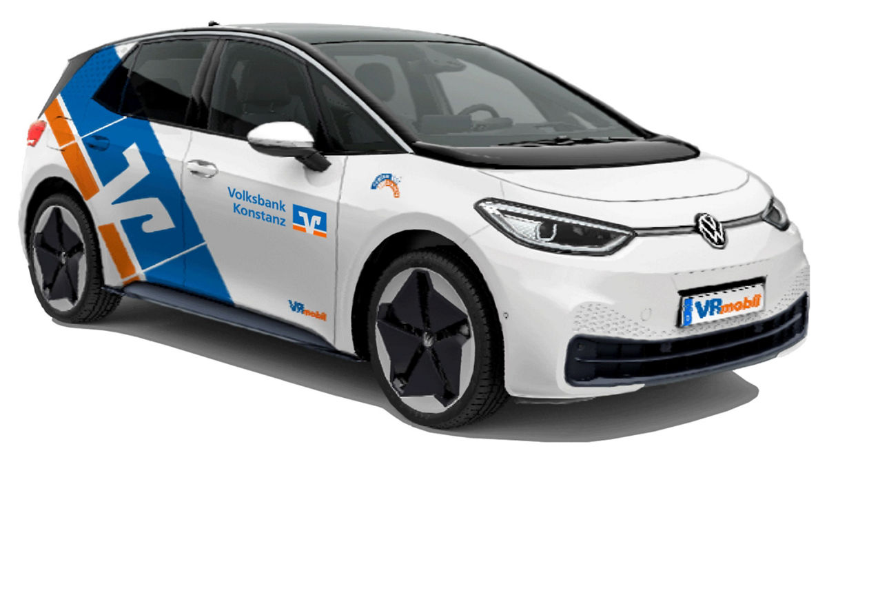 Ein VR-Mobil, beispielhaft ein Volkswagen ID.3 mit Volksbank Konstanz Branding