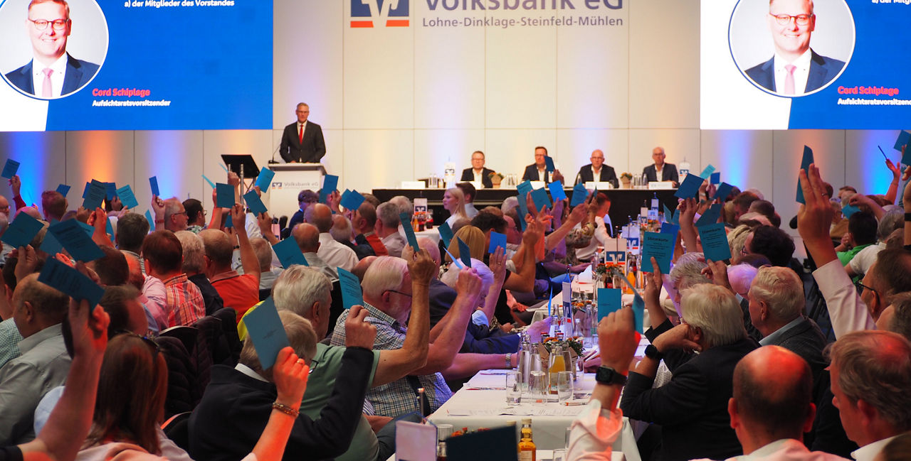 Bild von der Abstimmung auf der Vertreterversammlung 2025