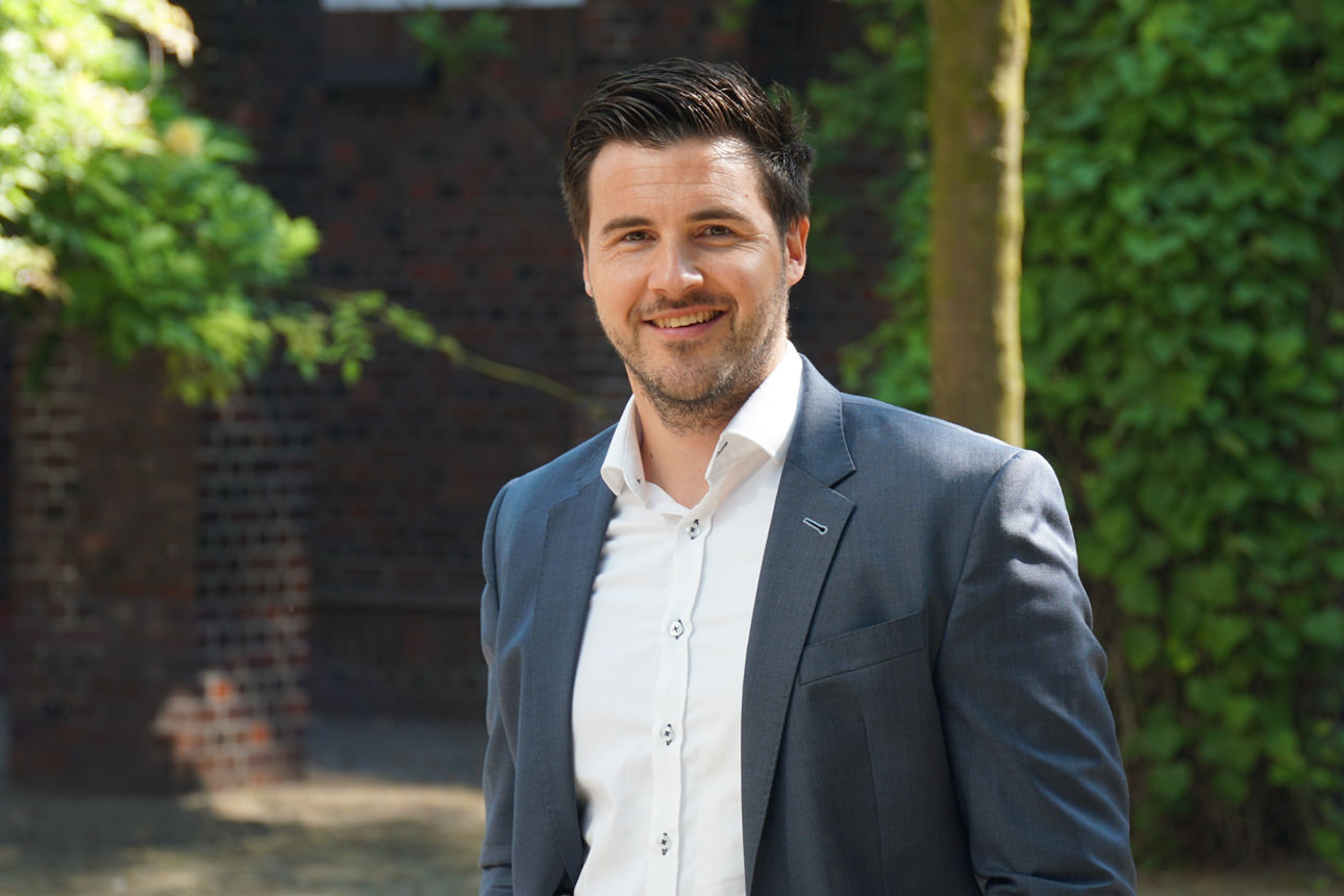 Andreas Vahnenbruck - ESG-Firmenkundenberater